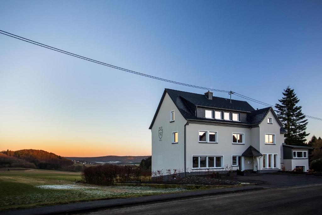 Ferienwohnungen Oliver92 Meuspath am Nürburgring