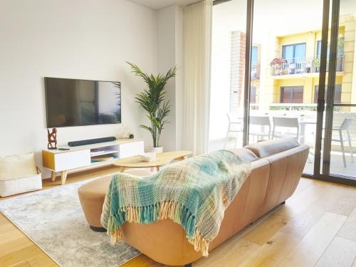 Pearl On Pakenham Modern & Central W King Beds