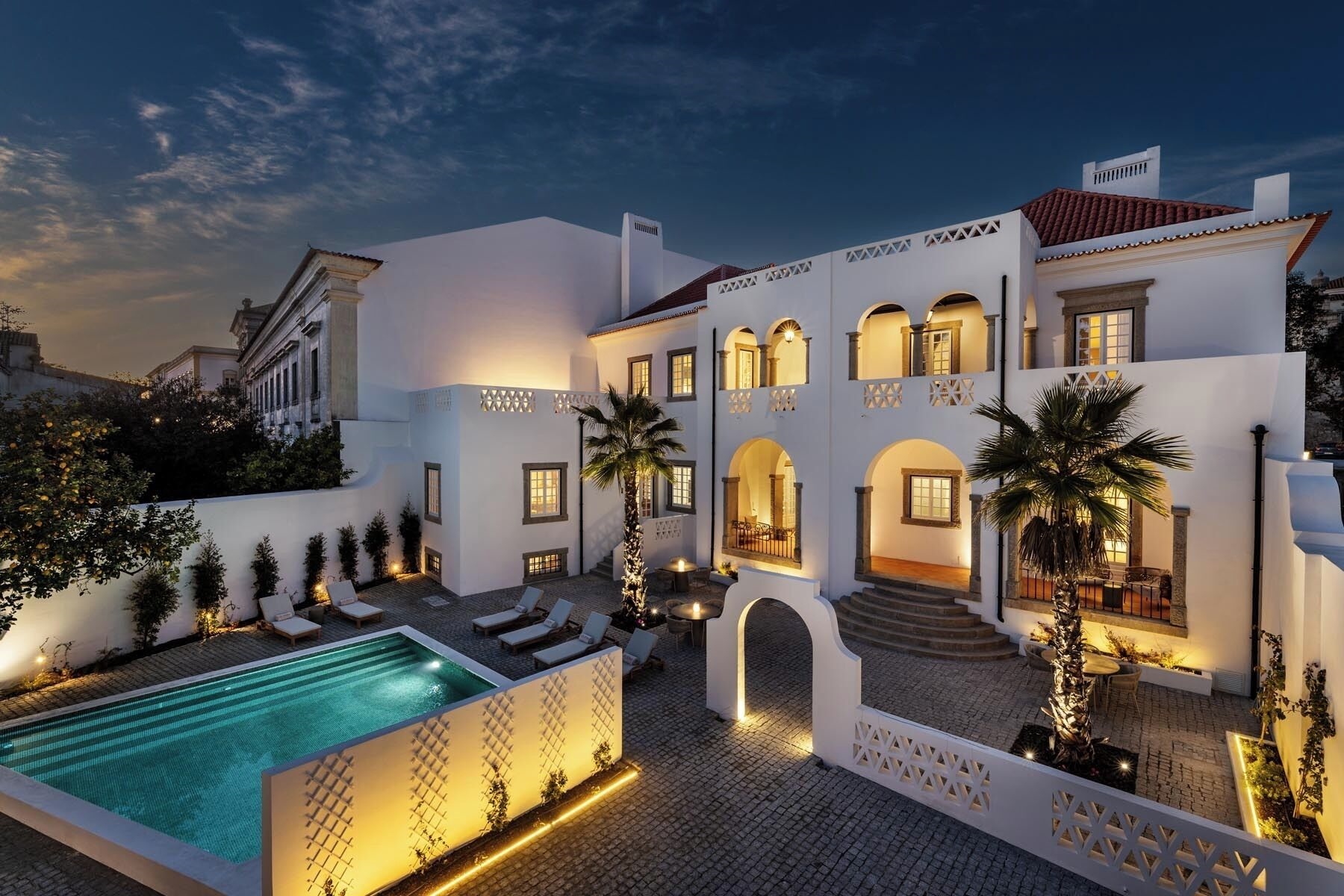 CICIOSO Boutique Hotel