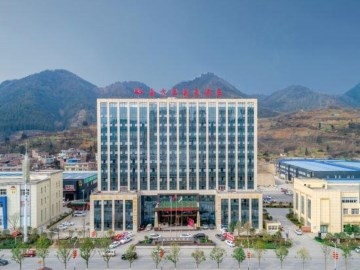 South   Excellent    Hotel