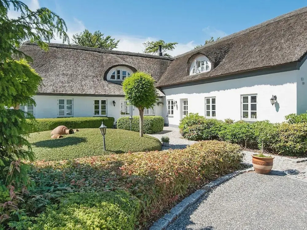 10 Person Holiday Home In Bramming