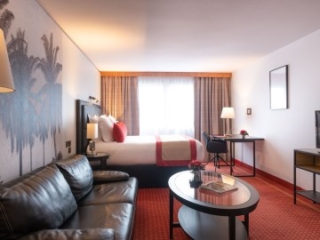 Parking Zenpark Bordeaux - Aeroport Merignac- Quality Suites Exterieur