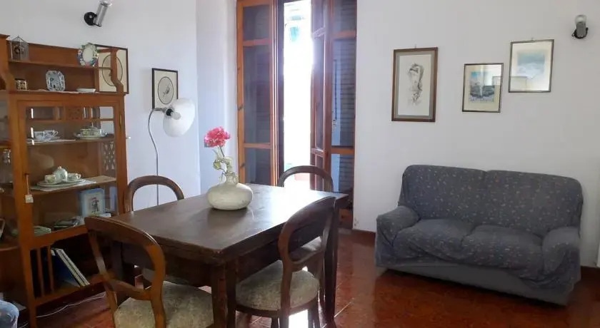 Rustica mansarda indipendente