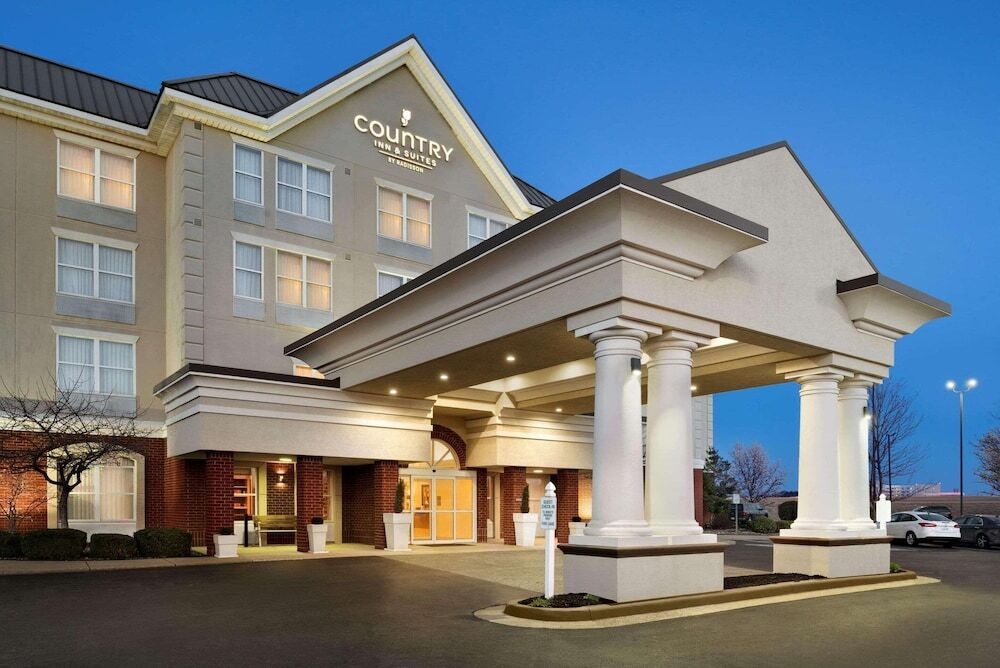 Holiday Inn Express Hotel & Suites EVANSVILLE