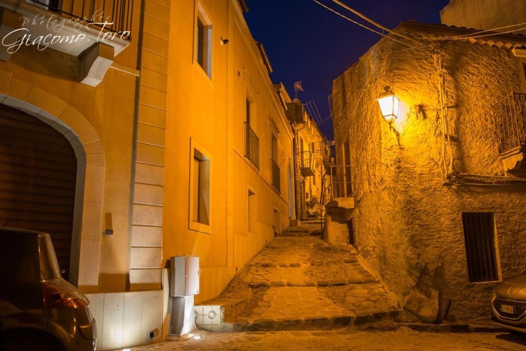 Casa Sofia Vacanze A Montalbano Elicona