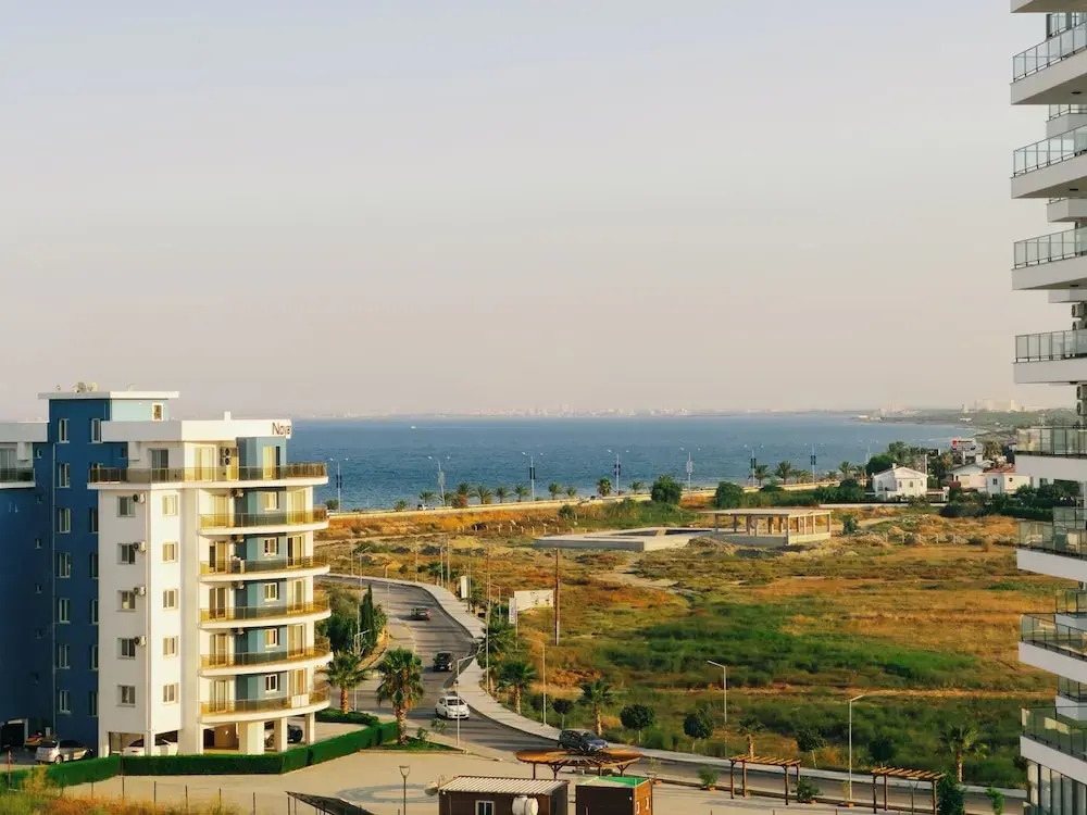 Apartmentsleep5-balcony-bqq-garden-pool