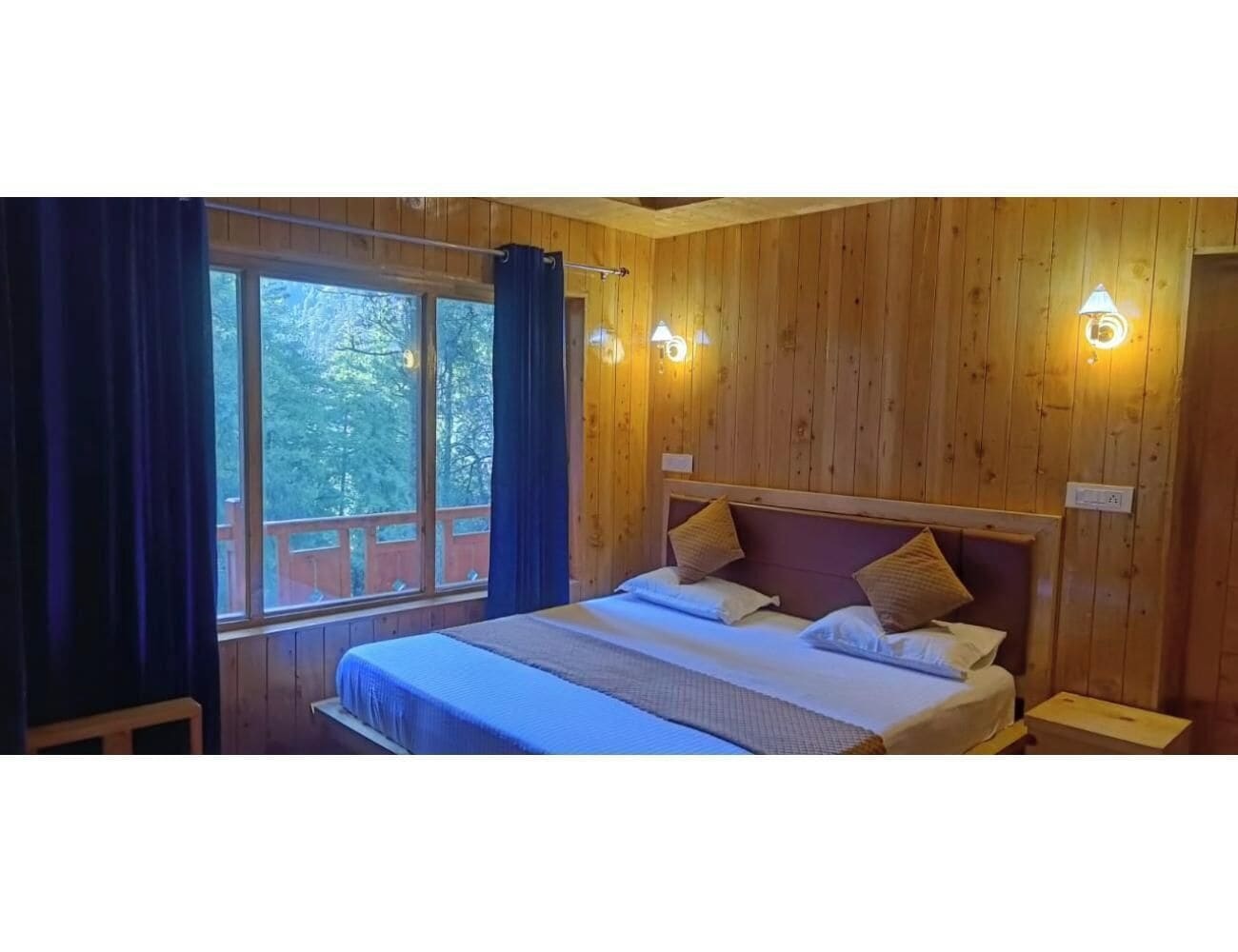 Harsil apple homestay