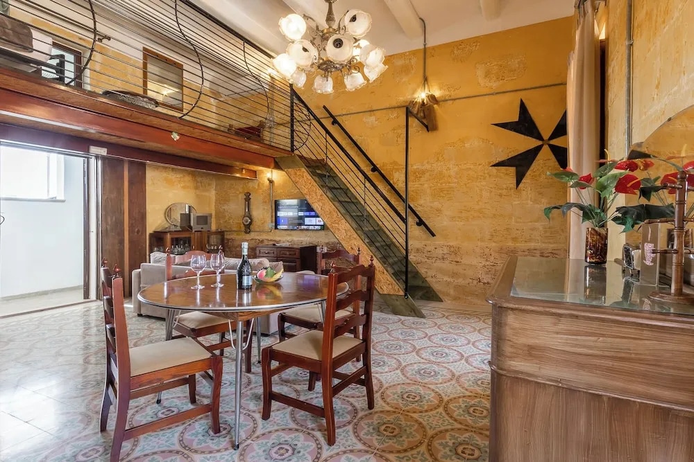 Battista Guesthouse with pool-apart 8