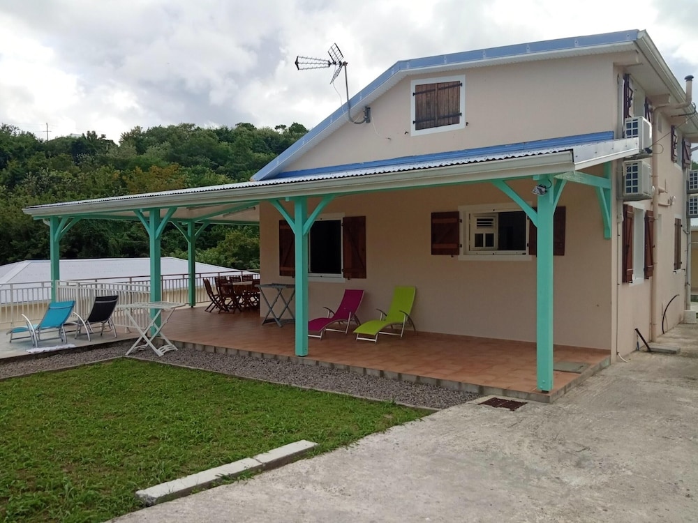 House With 4 Bedrooms In Le Diamant, With Enclosed Garden And Wifi - 3 Km From The Beach