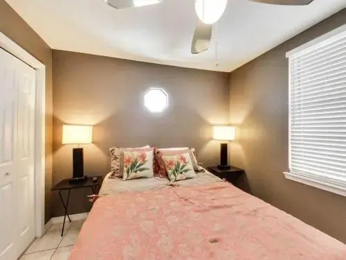 Blues Beach Bungalow