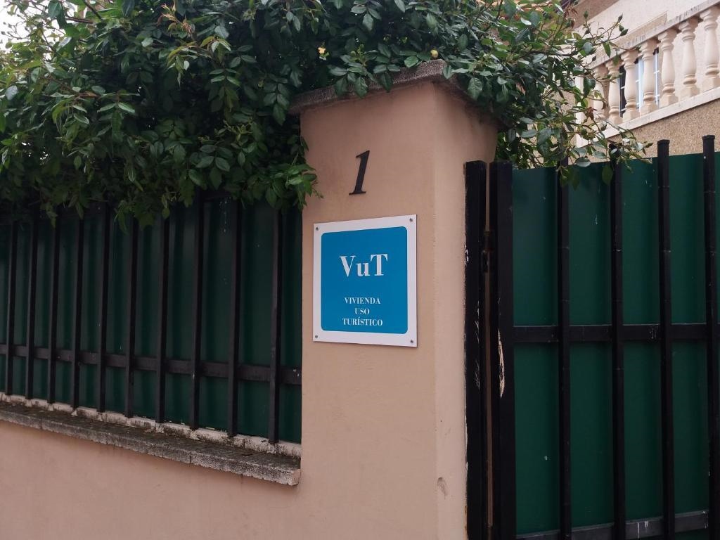 La Casina de La Virgen del Camino VUT-LE-113