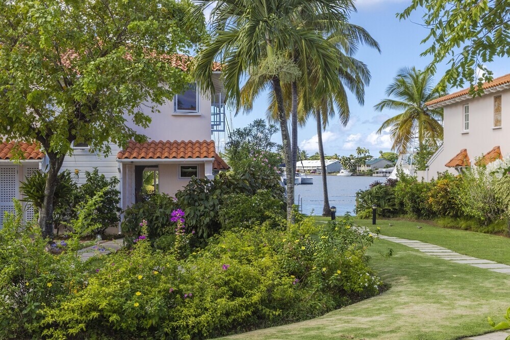 The Anchorage #5 a 3 bedroom Waterfront Condo in Rodney Bay 3 Condo by RedAwning