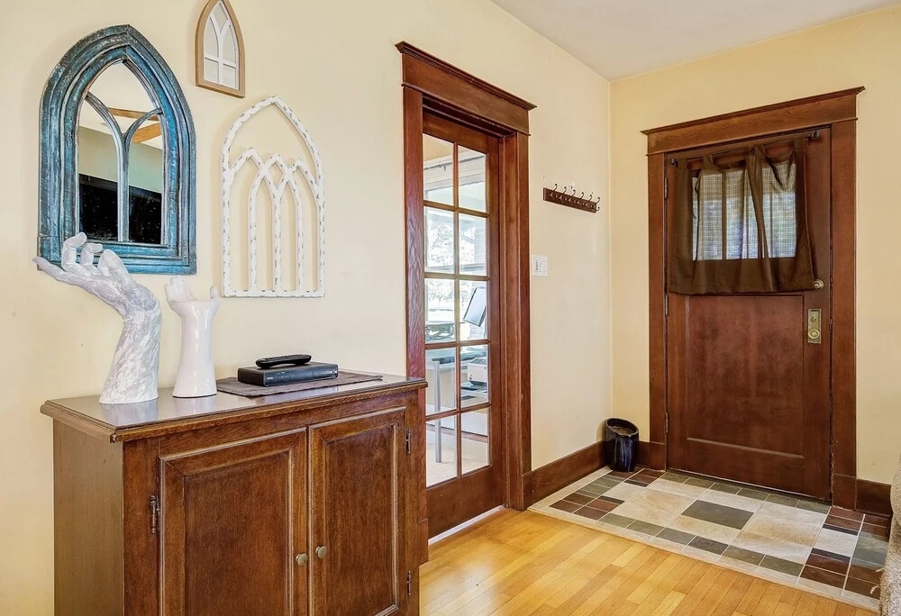 Amazing Home Washington Park Theater Gym