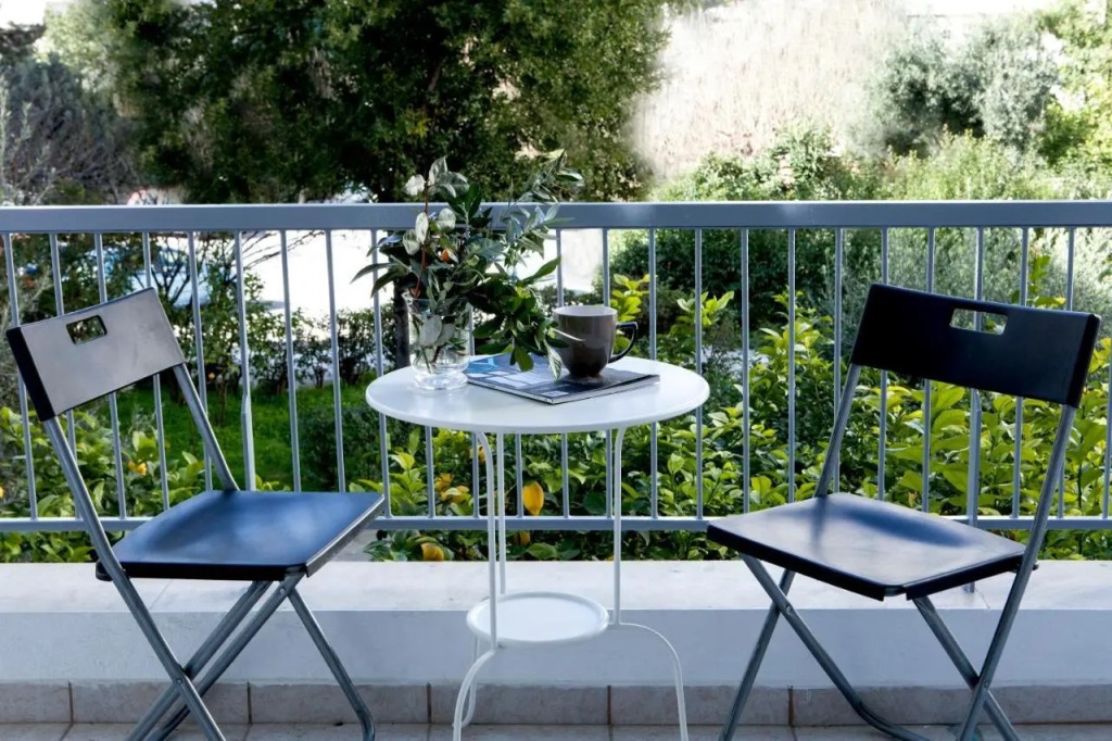 Best located executive apartment in Maroussi.