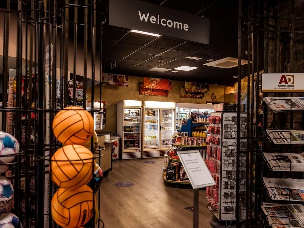 Tidy Furnished Chalet With A Combi Microwave, In The Veluwe