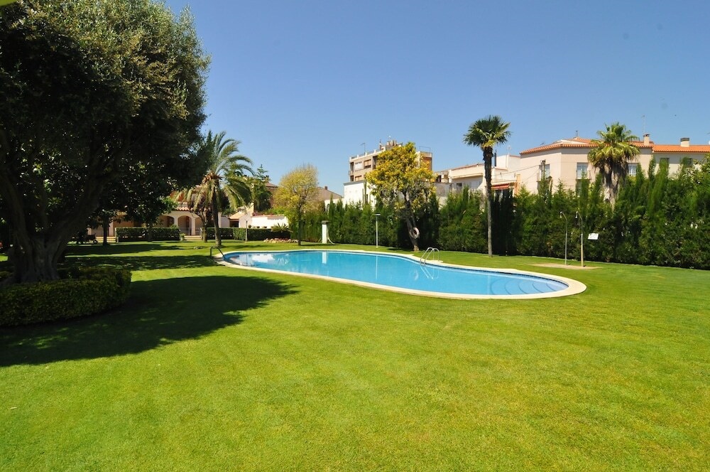 HomeHolidaysRentals Experience - Costa Barcelona