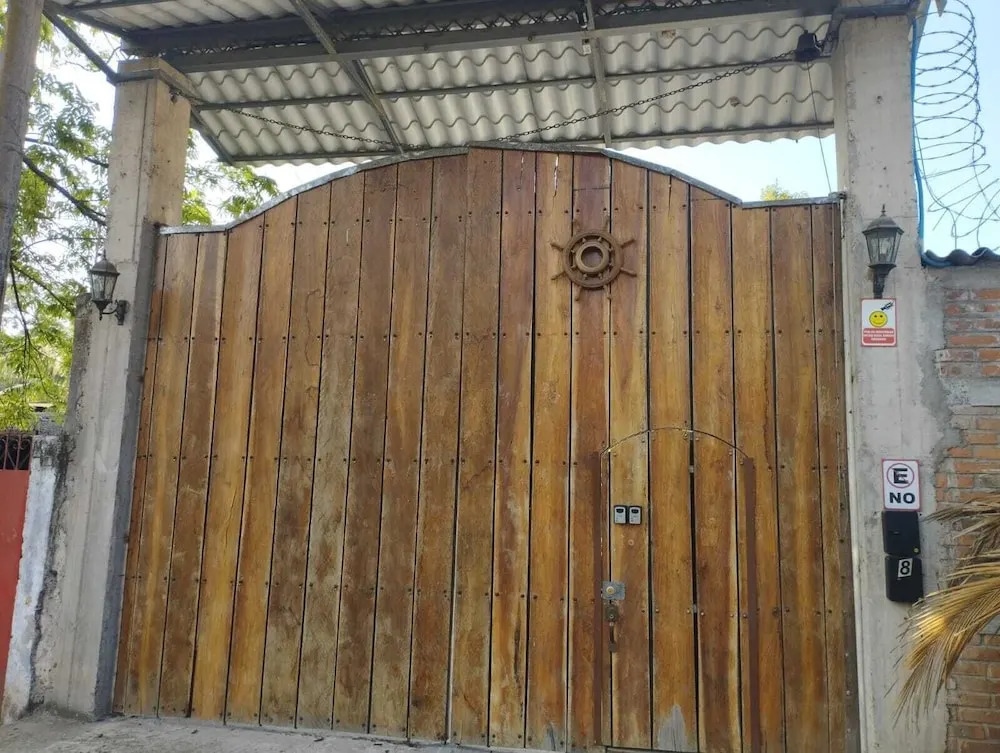 Aventura Surf Suites-Surf City El Tunco