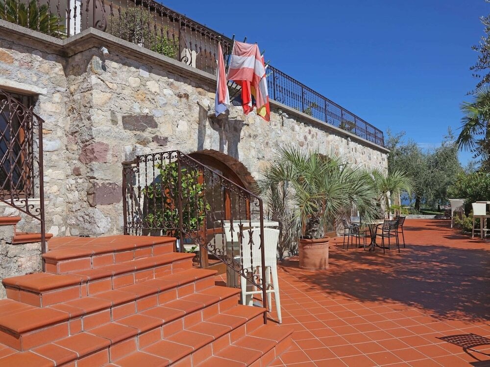 Belvilla by OYO Soiano Bilo