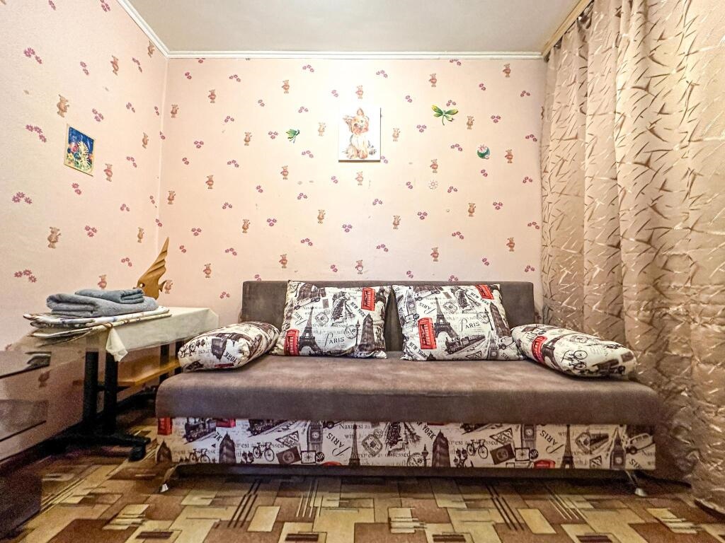 KrymskHome on Marshal Zhukov Street 8