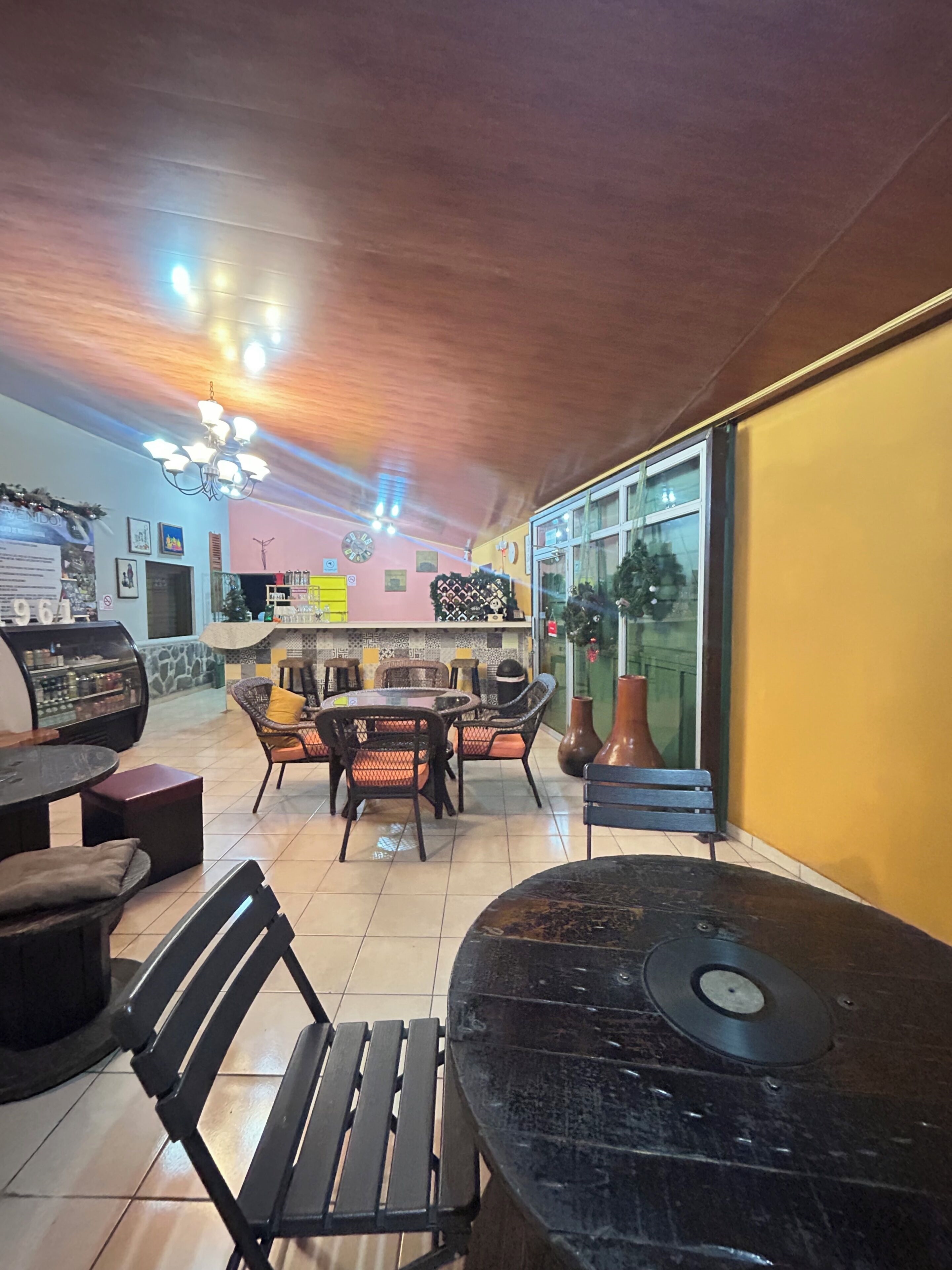 1961 Los Naranjos Hostal