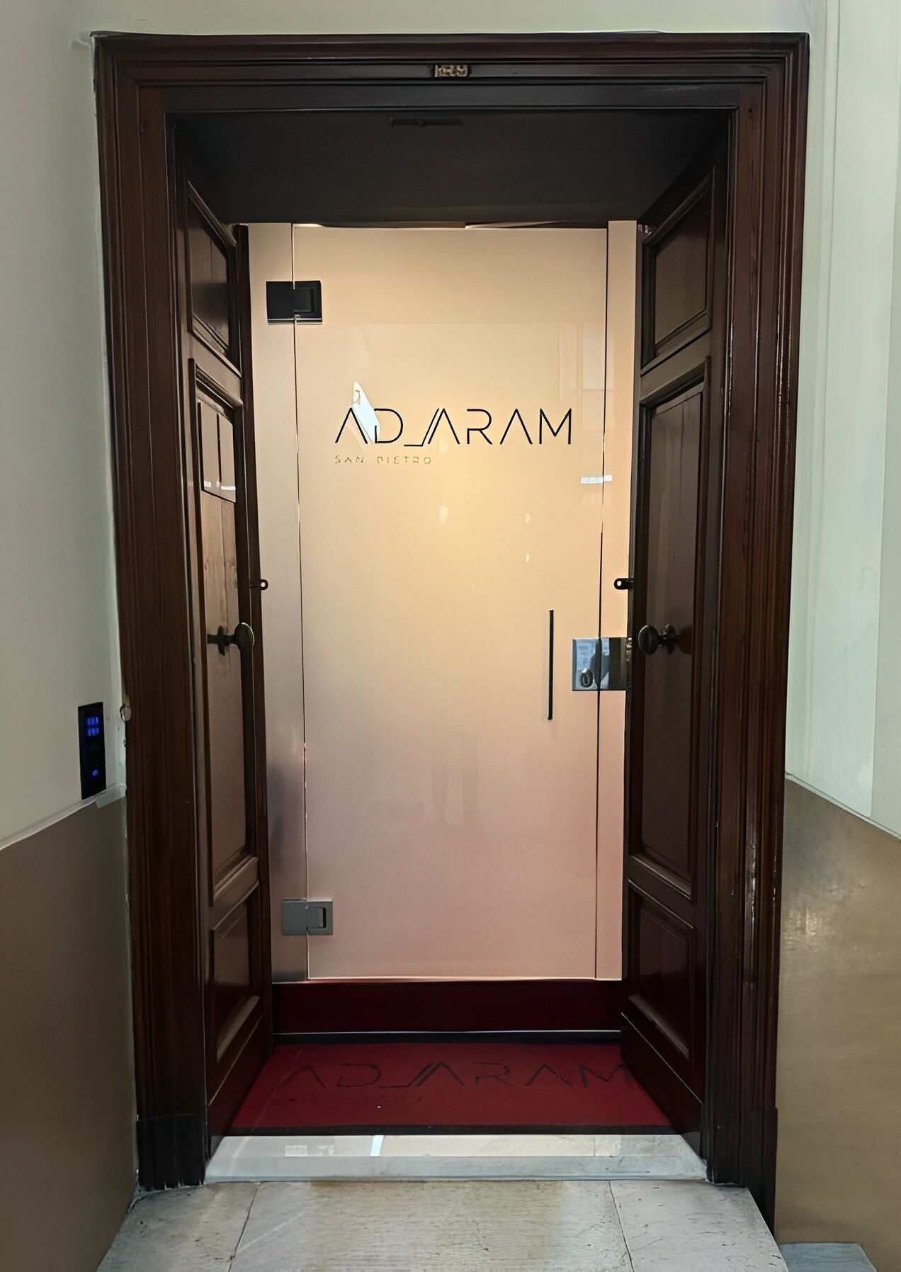 Adaram Suites