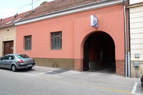 Erhardt Superior Rooms