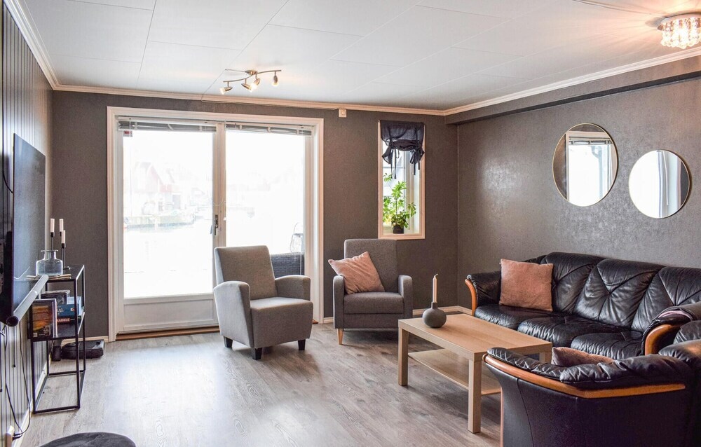 Beautiful Apartment in Akrehamn With Wifi and 2 Bedrooms