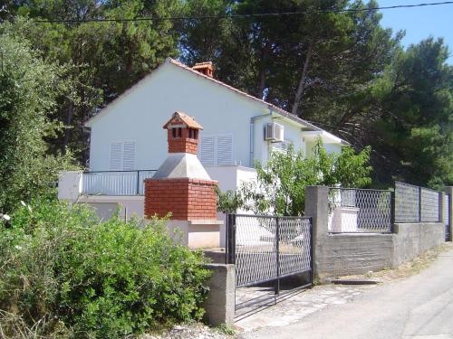 Holiday house VEKY - 50m from sea: Susica. Island Ugljan