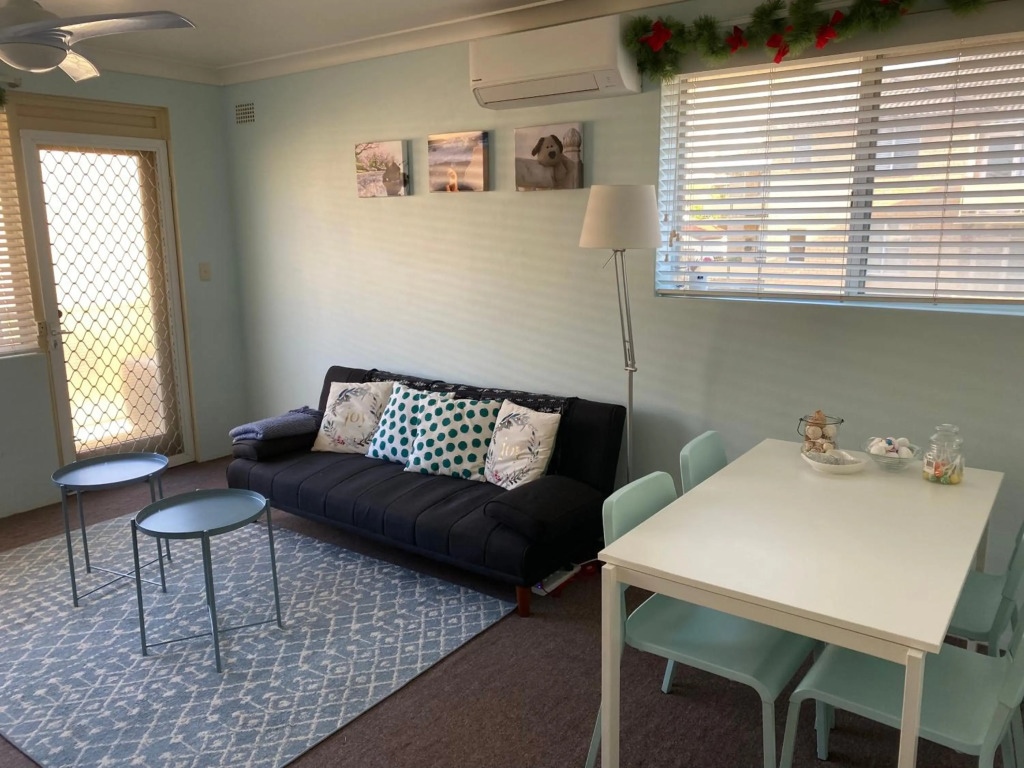 Digby's Place - waterfront apartment