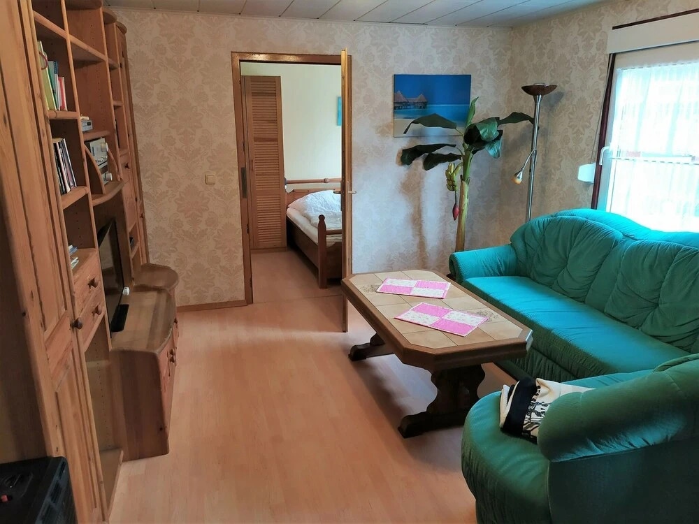 Garden View Holiday Home in Pepelow near Beach