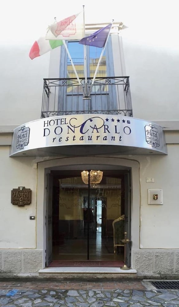 Hotel Don Carlo 4S
