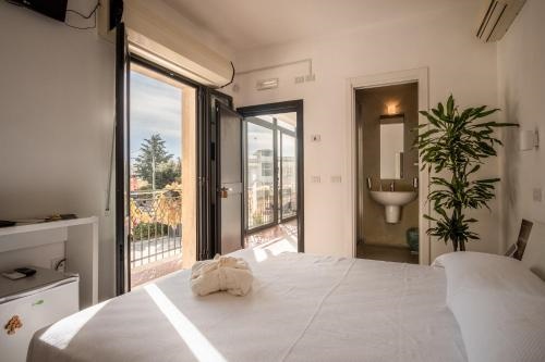 Cantina Moros Bed & Breakfast & Bottle