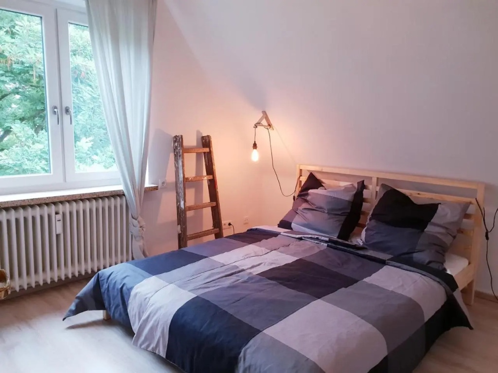 25mn to HH-2BR Kitchen&Netflix