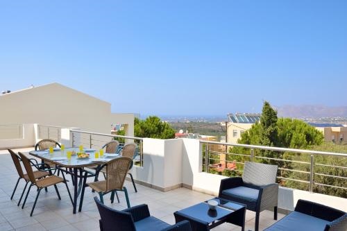 Elia Apartment