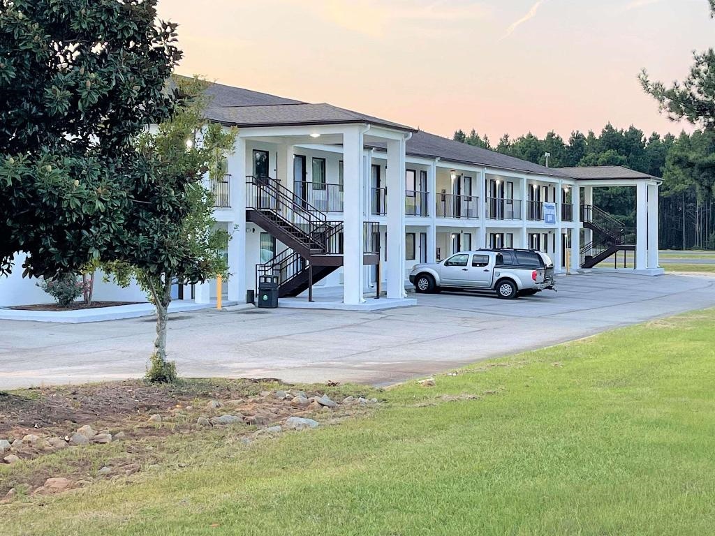 Rodeway Inn Sandersville