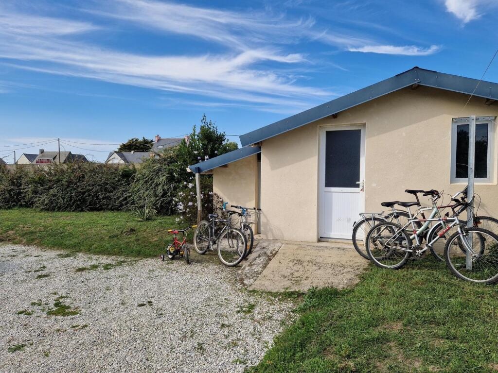 Holiday Home in Le Guilvinec Near Sandy Beach