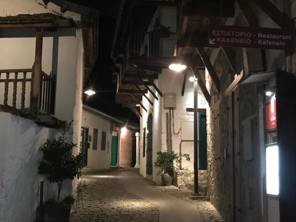 Giannoullas Luxury2Bedroom House in Kalopanagiotis