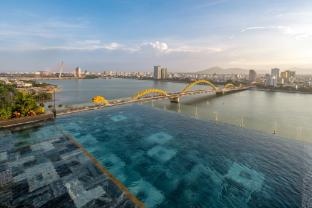 Caro Premium Danang Hotel