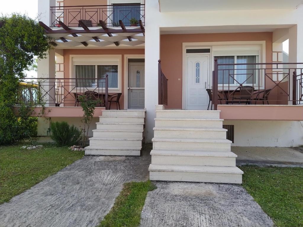 Philoxenia Apartments II