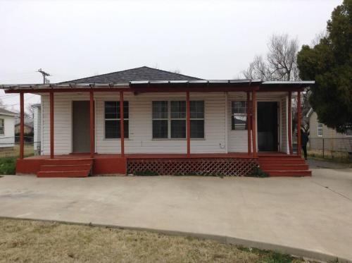 Most Economical Place In Lawton!