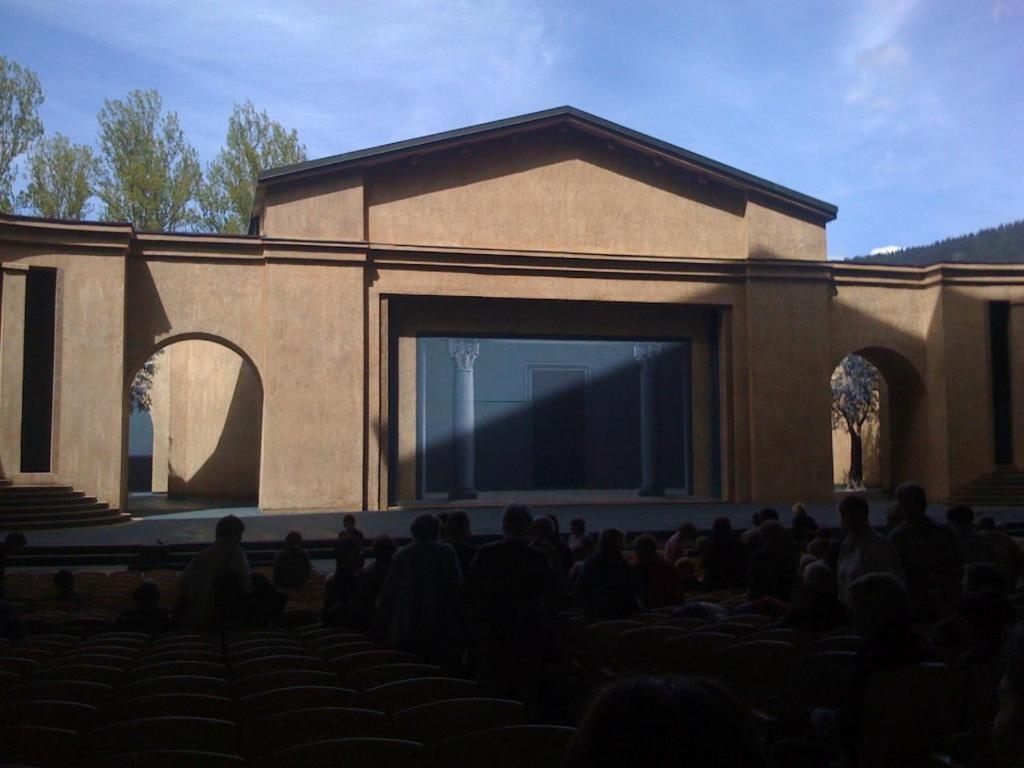 Ristorante-Pizzeria La Locanda