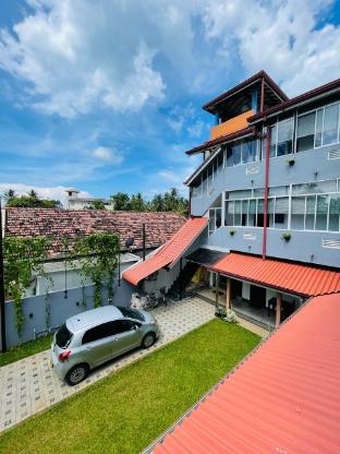 Emerald Coast Hotel Negombo