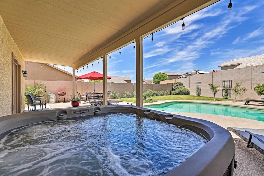 Spacious Phoenix-area Escape w/ Pool & Hot Tub