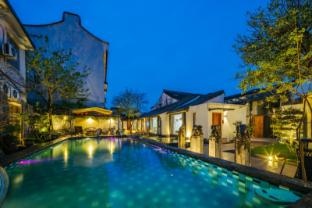 Floral Hotel Zerunju Light Luxury Guesthouse