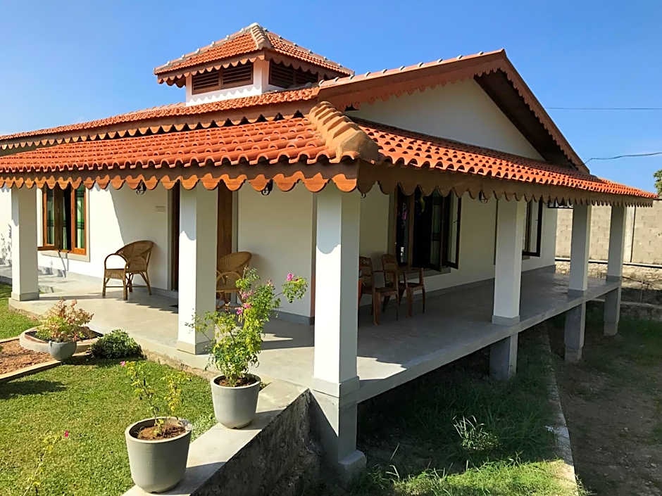 Aki Villa