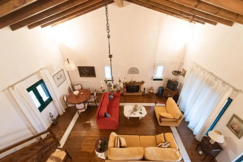 Captain Andrew private beach house