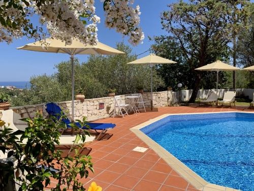 Villa Clio With Pool Stalos Crete