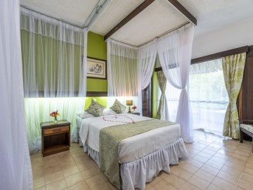 Alliance Safari Beach