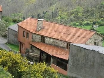 House With 4 Bedrooms in Campelo, With Wonderful Mountain View and Terrace Near the Beach
