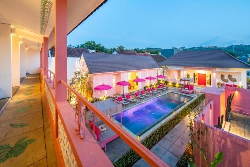 PinkPrivate Balangan - for Cool Adults Only